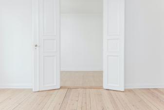 An empty hotel room